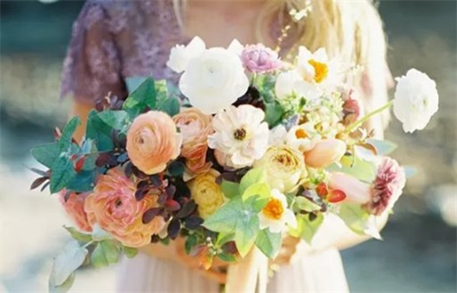 2023年2月24日是吉利的訂婚日子嗎 宜提親訂婚約嗎