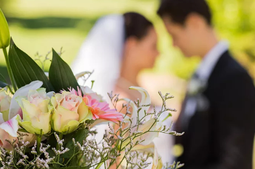2023年農歷臘月適合哪天舉行婚禮 結婚幸福的吉日